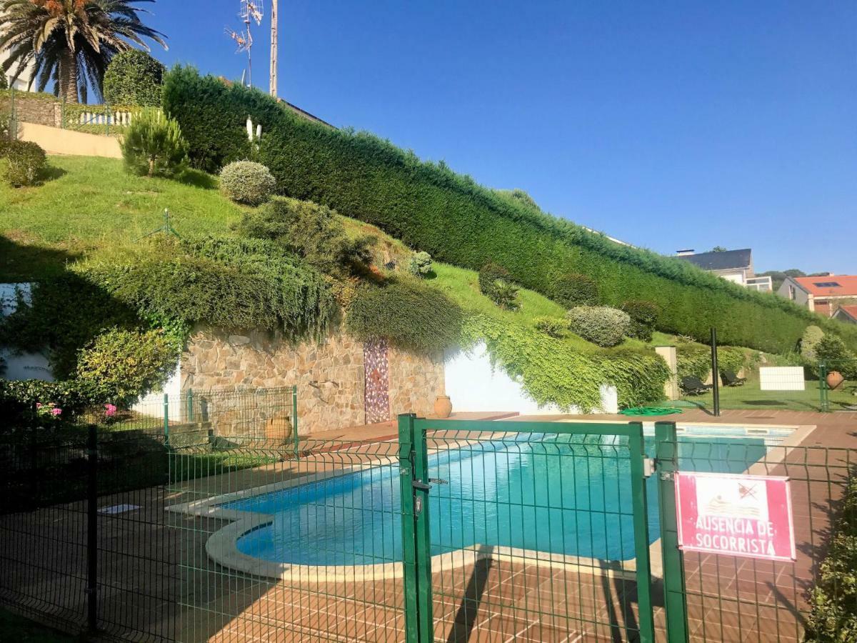 Casa de Las Flores - Apartamento con jardín privado frente a la Playa de Comillas Exterior foto