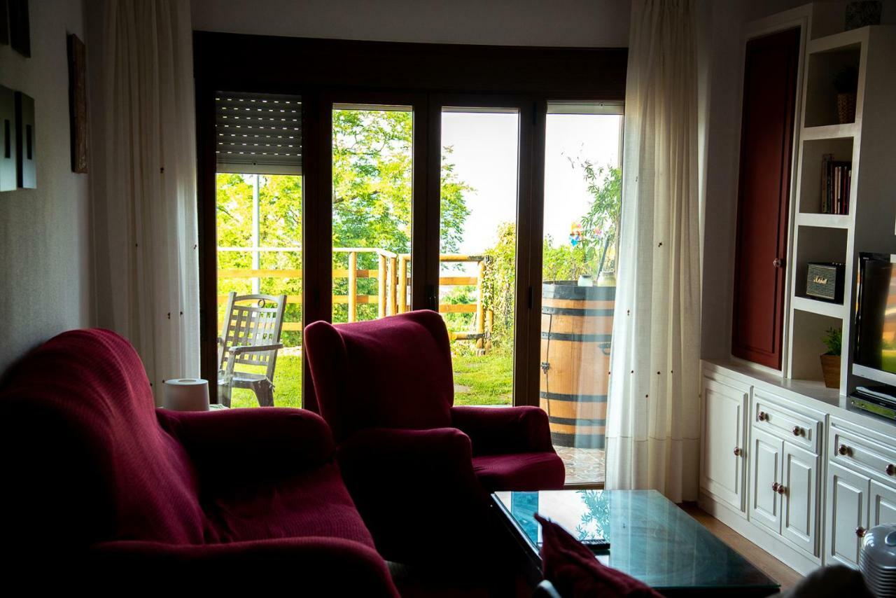 Casa de Las Flores - Apartamento con jardín privado frente a la Playa de Comillas Exterior foto